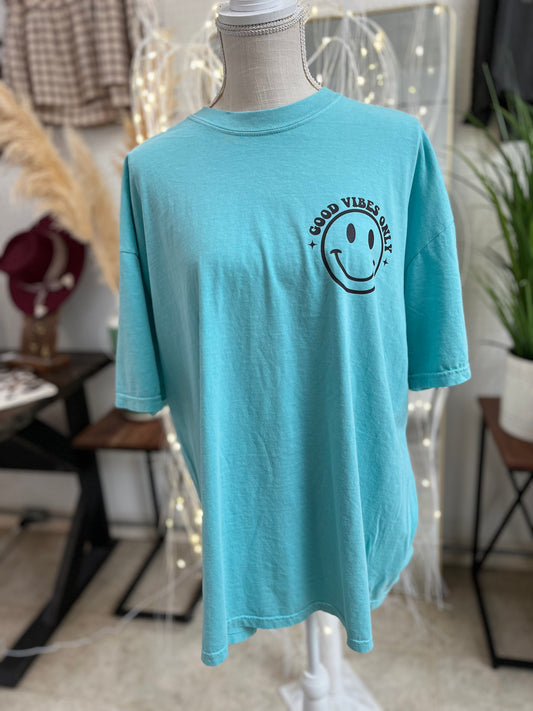 Good Vibes Only tee